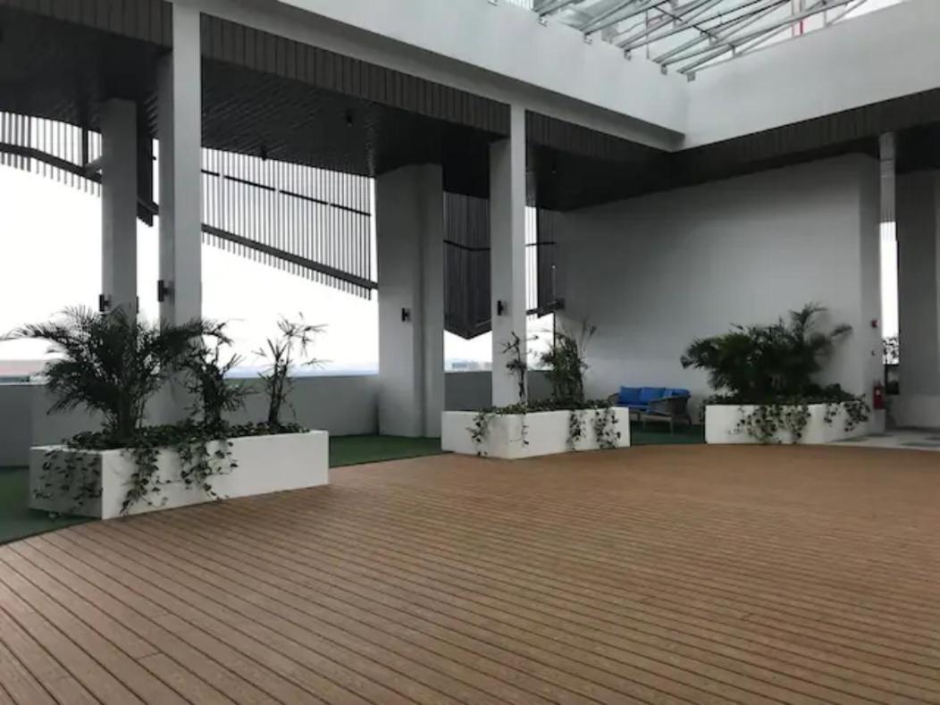 Almas Puteri Harbour Nusajaya Suite Room Exclusive Room 5 Min To Legoaland By Homespace 외부 사진